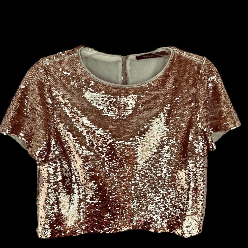 Gold Sequin Short Sleeve Color Changing Blouse Size Small